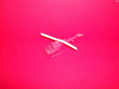 figurina elicopter din plastic foto