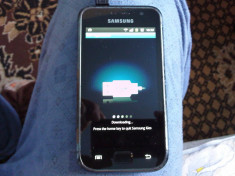 Telefon Samsung Galaxy S1 I9000 foto