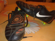 Ghete de fotbal Nike Total 90-Negre marimea 38-39 foto