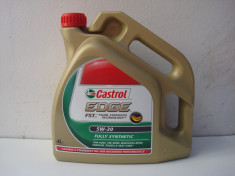 Vindem Ulei CASTROL Edge 5W30 la 4 Litri - PRET AVANTAJOS !!! foto