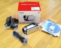 Camera video Canon Legria FS200 in cutie foto