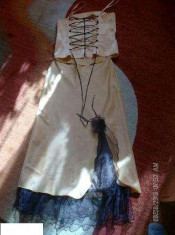 Costum elegant cu corset foto