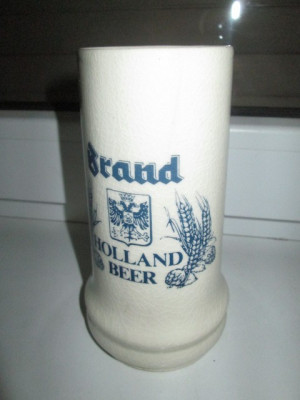 Halba veche ceramica Holland, inaltime-16cm, latime 12cm, stare buna. foto