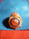 Insigna veche -Politie - Spania , mica , h=2 cm , in etui