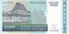 Bancnota Madagascar 10.000 Ariary (2008) - P92 UNC foto