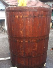 Putina-Tocitoare 1000 l foto