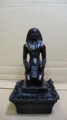 Statueta egipteana rasina foto