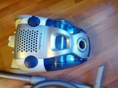 Aspirator fara sac Electrolux Cyclone XL ZCX 6430, 1900W - defect foto