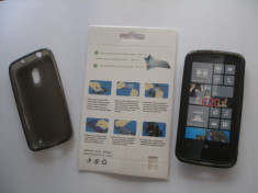 HUSA NOKIA LUMIA 620 NEAGRA SEMI TRANSPARENTA SILICON TPU AI ACCES LA TOATE FUNCTIILE+ LIVRARE GRATUITA 2 HUSE IN PACHET + 2 FOLIE ECRAN DISPLAY foto