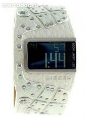 Ceas Diesel White Leather Digital Mens DZ7068 foto