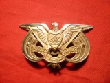 Insigna Militara Araba , veche , metal argintat , L= 5 cm