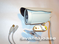 CAMERA SUPRAVEGHERE EXTERIOR INTERIOR 600 linii LENTILA 3.6 SENSOR CCD SONY SUPORT SI ALIMENTATOR foto