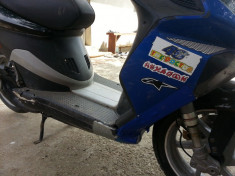 vand piaggio nrg mc4 an 2007/schimb cu iphonne 5 never sau s4 foto