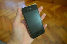 Vand Iphone 4, 16GB, Black, Neverlocked foto