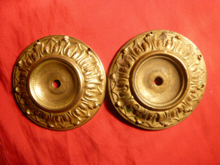 2 Farfurioare -piese alama pt. Sfesnic (opresc ceara) , d= 6,5 cm