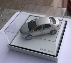 Macheta metal Dacia LOGAN 2 noua, in cutie de plexiglas, 1:43 (art. 1300, 1310) foto