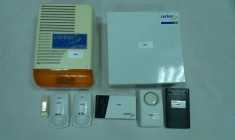 30. Sistem sisteme alarma imobil Cerber C62 - contin carcasa , centrala , transformator , tastatura , sirena exterior, senzori miscare etc foto
