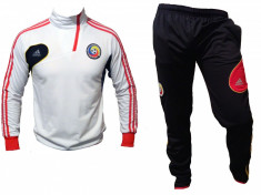 TRENING ADIDAS , PANTALON CONIC ADIDAS Chelsea + BLUZA ADIDAS foto