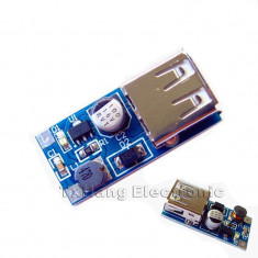 Mini PFM Control DC-DC USB 0.9V-5V to 5V dc Boost Step-up Power Supply Module (FS00278) foto