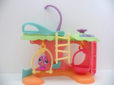 LITTLEST PET SHOP - JUCARII MARCA HASBRO - PAPAGAL SI LOC DE JOACA - COPII VARSTA 4+ foto