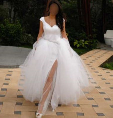 rochie mireasa 2 in 1 cu spatele gol, model inspiratie Ersa, facuta la comanda foto