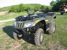 ATV Arctic Cat 4x4 foto