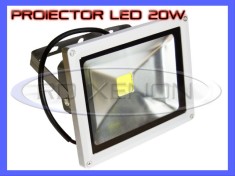 PROIECTOR REFLECTOR LED 20W ECHIVALENT 200W, 1800 LUMENI - REZISTENT LA APA IP65 - ILUMINARE PENTRU EXTERIOR - CULOARE ALB RECE - ALIMENTARE 220V foto