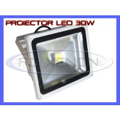 PROIECTOR REFLECTOR LED 30W ECHIVALENT 300W, 2700 LUMENI, IP65, 220V, ALB RECE