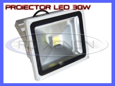 PROIECTOR REFLECTOR LED 30W ECHIVALENT 300W, 2700 LUMENI, IP65, 220V, ALB RECE foto