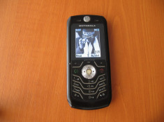 MOTOROLA L6 -decodat- telefon simplu cu camera foto si mp3 foto