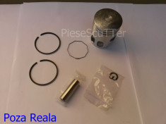 Kit Piston + segmenti scuter Malaguti F10 / F12 / F15 / Centro / Ciak ( 40mm ) foto