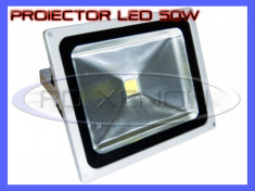 PROIECTOR REFLECTOR LED 50W ECHIVALENT 500W, 4500 LUMENI, IP65, 220V, ALB RECE foto