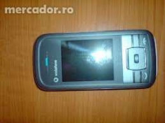 Telefon Vodafone 533 cu display spart! foto