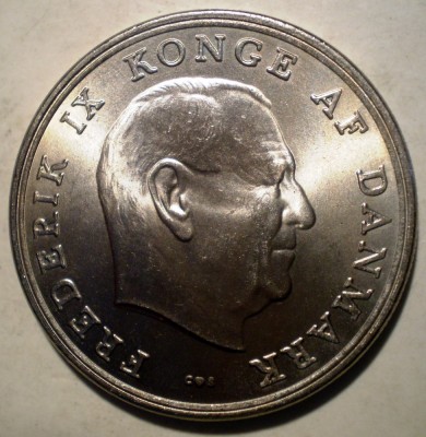 C.369 DANEMARCA FREDERIK IX 5 KRONER 1964 AUNC foto