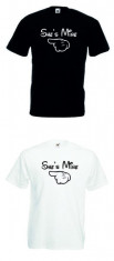 TRICOU PERSONALIZAT - Mickey Mouse Hands - She&amp;#039;s Mine / T-SHIRT_031 / CADOURI PERSONALIZATE / PERSONALIZARI DIVERSE foto