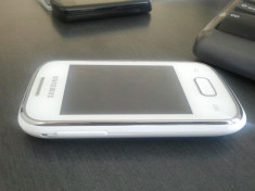 Samsung S5301 Galaxy Pocket White foto