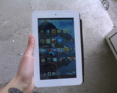 Vand tableta AllView Viva Q7-16GB alb, 10/10 + husa piele ecologica foto