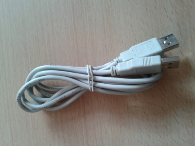 Cablu USB tata A - USB tata A 1,5m / Cablu USB tata - tata / cablu usb - usb foto