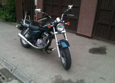 Chopper Suzuki Marauder 125 cc foto