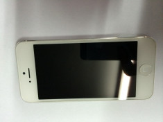 iPhone 5 Alb Gevey 16 GB Cluj foto