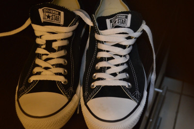 TENESI CONVERSE ALL STAR, STARE IMPECABILA foto