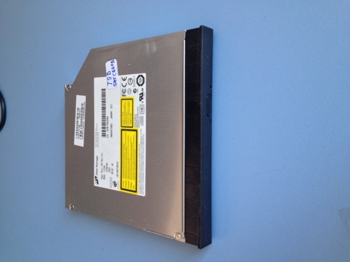 TOSHIBA SATELLITE C660D -146 DVDRW