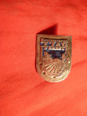 Insigna veche evreeasca , h= 2,6 cm ,metal argintat si email foto