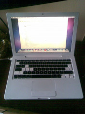 MacBook White A1181 Procesor Intel Core 2 Duo 2,4Ghz / 200Gb Hdd / 2Gb Ram. foto