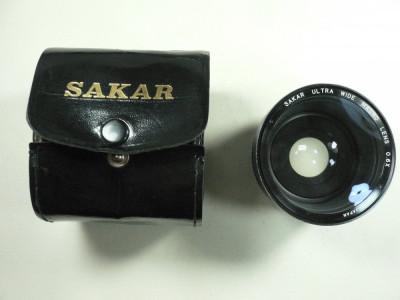 SAKAR ULTRA WIDE MACRO LENS O,6 - F = 5,6 - JAPAN foto