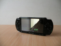 Consola Sony PSP 3004 defecta (vanduta pentru piese) foto