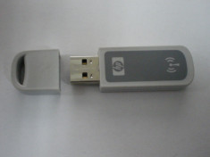 BLUETOOTH USB STICK HP BT400 - Wireless Printer Adapter - Print server - USB - Bluetooth foto