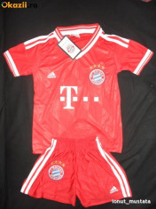 Echipament sportiv Adidas Fc Bayern Munchen compleu barcelona tricou Bayern echipamente sportive copii Model 2013-2014 Transport CURIER 15 Ron foto