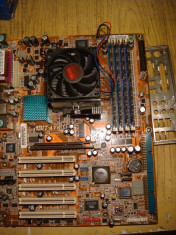 Kitt socket 939 / placa de baza ABIT AV8 3rd Eye +memorie ram 2Gb ddr1 400mhz dualchannel +procesor Athlon64 3500+ foto