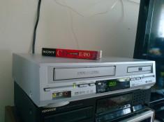 Combo DVD player + mp3 + DivX + Video Recorder ORION 2953 SI, stare excelenta. foto